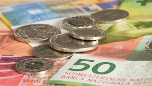 Frank szwajcarski jest najdroższy od ponad dwóch lat