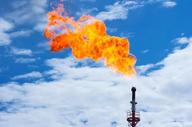 Polska sprzedaje gaz z USA na Ukrainę