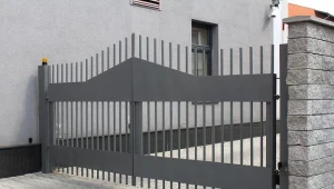 Jak wybrać napęd do bramy wjazdowej? zdj. ilustracyjne)