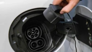 Stawki podatku akcyzowego dla klasycznych hybryd spadną o połowę