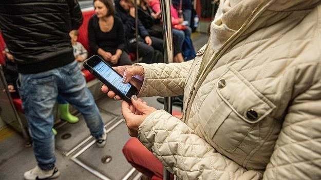 W komunikacji miejskiej brakuje lepszego internetu