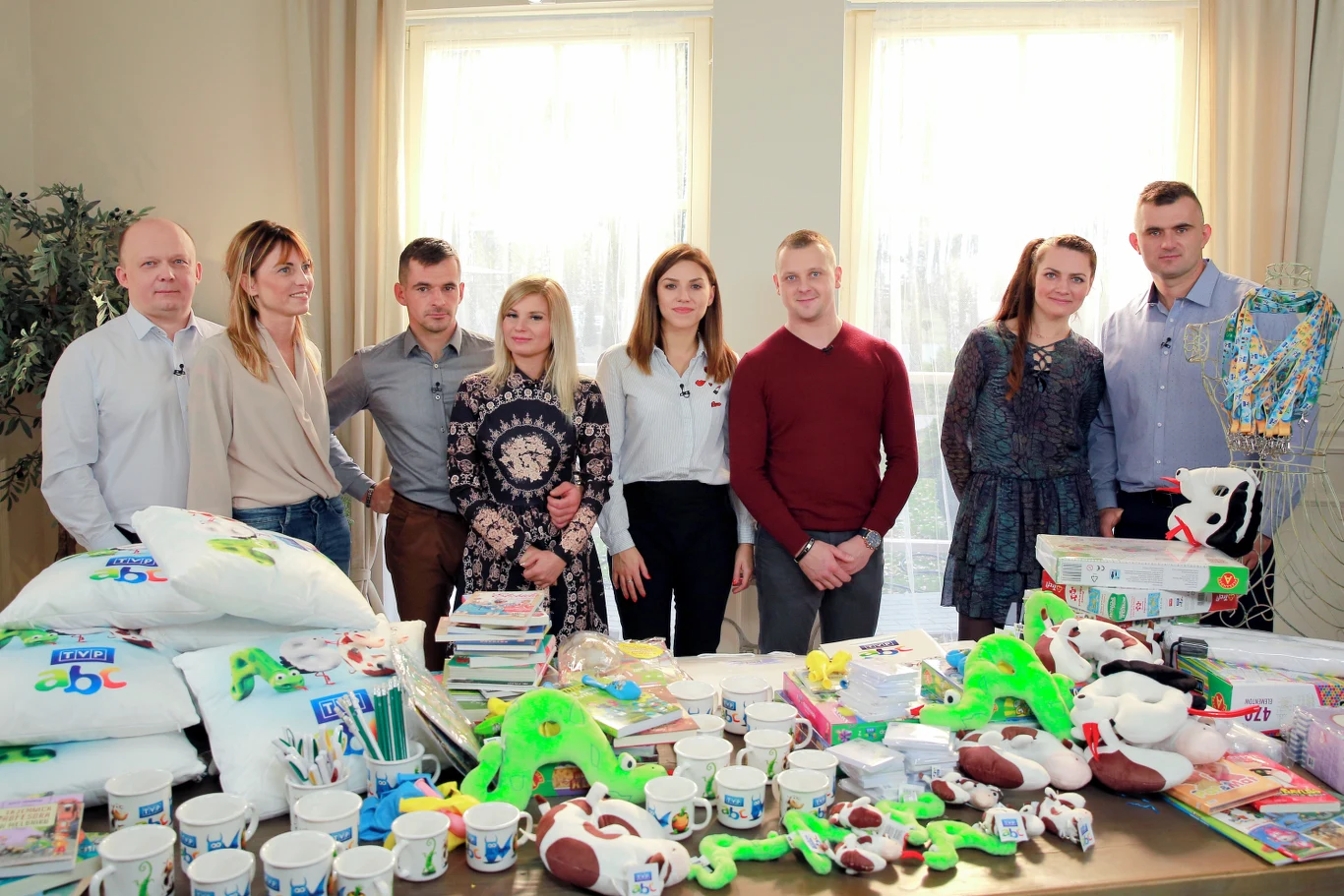Szczęśliwe pary szóstej edycji: Ania i Jakub, Ilona i Adrian oraz Seweryn i Sławomir z nowymi dziewczynami.