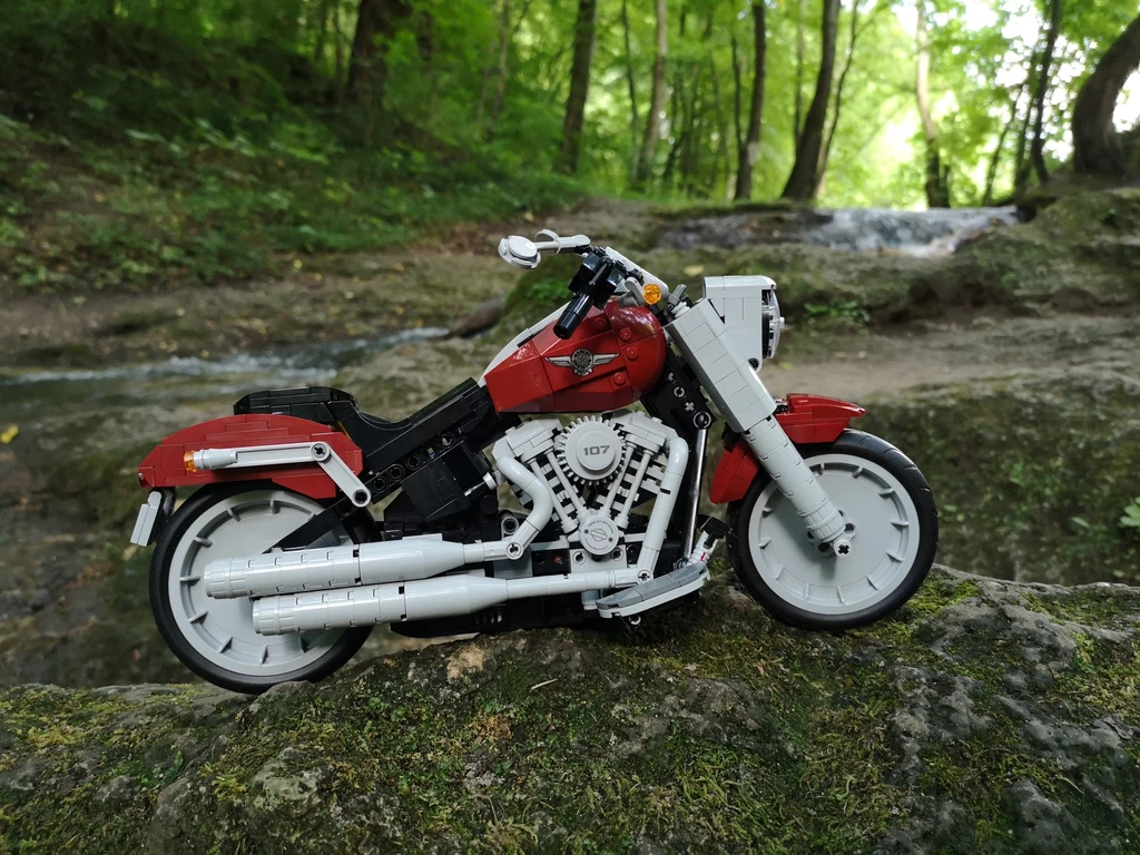 Harley-Davidson Fat Boy - motor składa się aż z 1023 elementów