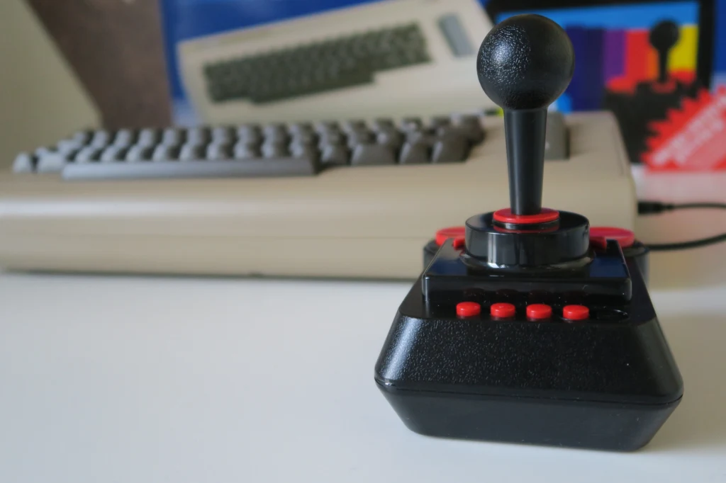 Menu nie obsługuje języka polskiego, instrukcja również nie została napisana w naszym języku. Zupełnie jak za starych czasów – z tym, że w 2019 roku mamy do pomocy internet. 