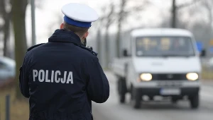 Komendant w nocy z soboty na niedzielę (2/3 maja 2020) prowadził auto pod wpływem alkoholu, zdjęcie ilustracyjne