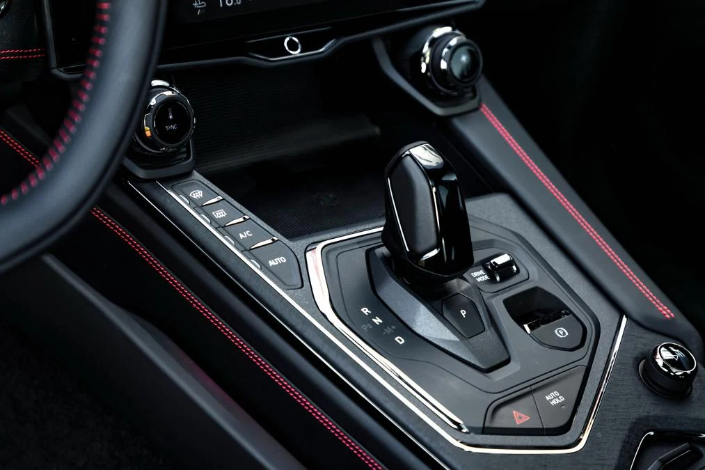 Lynk & Co 05 Lynk & Co 05