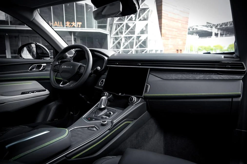 Lynk & Co 05 Lynk & Co 05