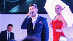 Zenek Martyniuk (Akcent) i koncert "Życie to są chwile" w TVP. Co robi mama gwiazdora disco polo?