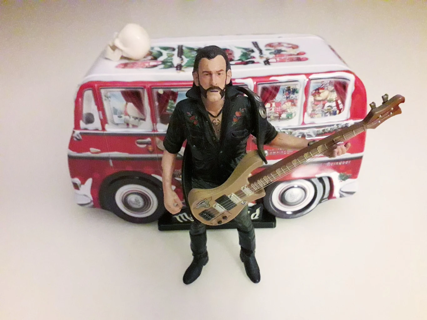 Lemmy to bardzo pomysł na prezent pod choinkę Lemmy to bardzo pomysł na prezent pod choinkę