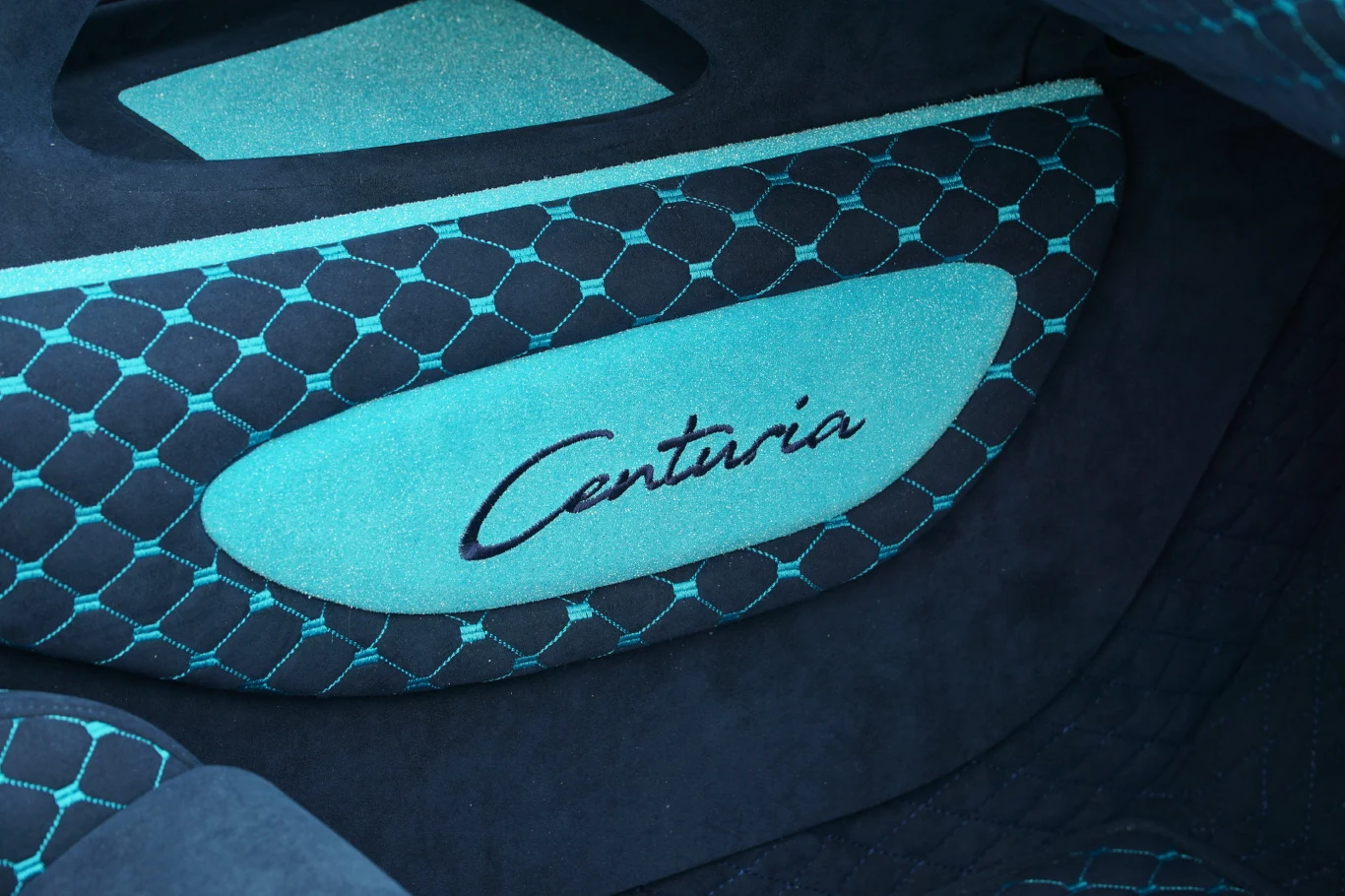 Bugatti Chiron Centuria Mansory