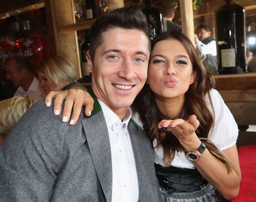 Robert Lewandowski z żoną Anną