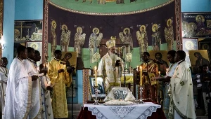 Patriarcha Aleksandrii Teodor II podczas nabożeństwa