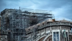 Prace przy odbudowie katedry Notre-Dame, zdjęcie z 26 grudnia 2019