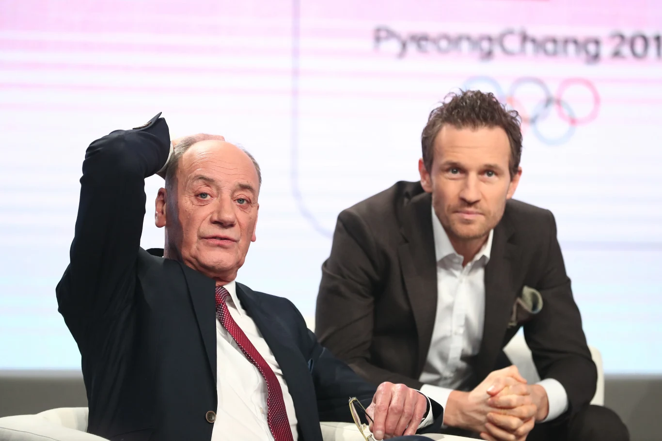 W 2005 roku firma KONAMI zaprosiła dwóch komentatorów Polsatu - właśnie Borka oraz Romana Kołtonia do współpracy przy Pro Evolution Soccer 6. Nie wyszła ona jednak korzystnie dla żadnej ze stron. Komentarz był bardzo słabej jakości oraz stał się przedmiotem wielu żartów i kpin. W 2005 roku firma KONAMI zaprosiła dwóch komentatorów Polsatu - właśnie Borka oraz Romana Kołtonia do współpracy przy Pro Evolution Soccer 6. Nie wyszła ona jednak korzystnie dla żadnej ze stron. Komentarz był bardzo słabej jakości oraz stał się przedmiotem wielu żartów i kpin.