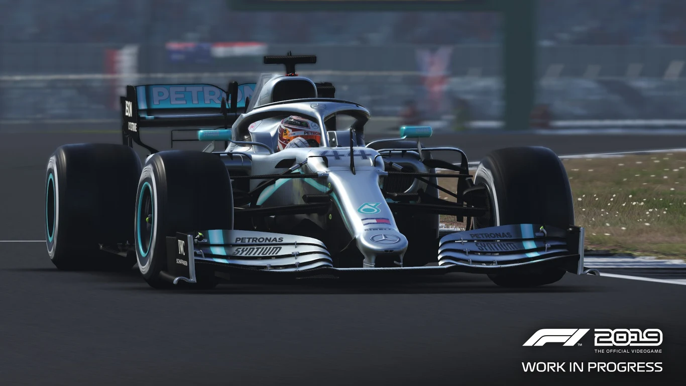 6. F1 2019 (89/100) Najnowsza odsłona F1 2019 ma swoje słabe strony (w naszej recenzji narzekaliśmy przede wszystkim na brak znaczących nowości oraz niedoskonałości systemu kar w trybie online), ale nie da się ukryć, że ta symulacja Formuły 1 jest bliska perfekcji. Przede wszystkim mamy na myśli model jazdy, który - w zależności od ustawień - może być bardzo realistyczny, jak również bardziej casualowy, dzięki czemu w F1 2019 mogą się odnaleźć zarówno weterani, jak i nowicjusze. Prawdziwą gratką dla polskich fanów tej dyscypliny sportu jest możliwość pościgania się z wirtualnym Robertem Kubicą!