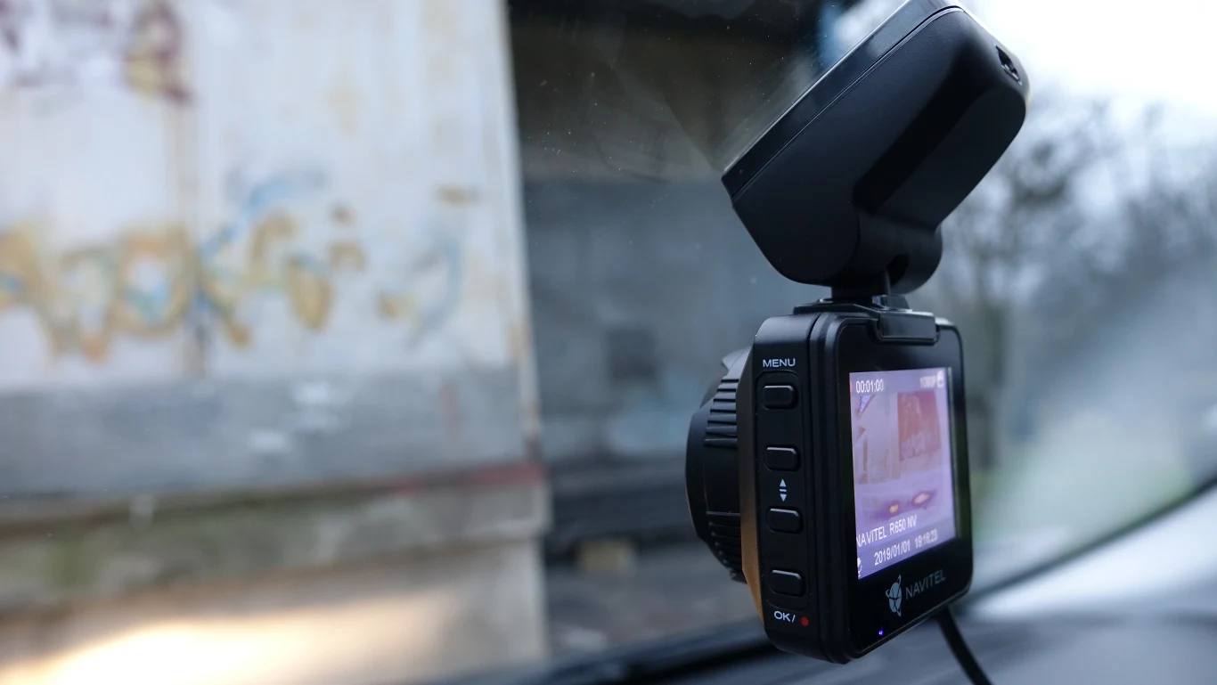 Navitel R650NV 