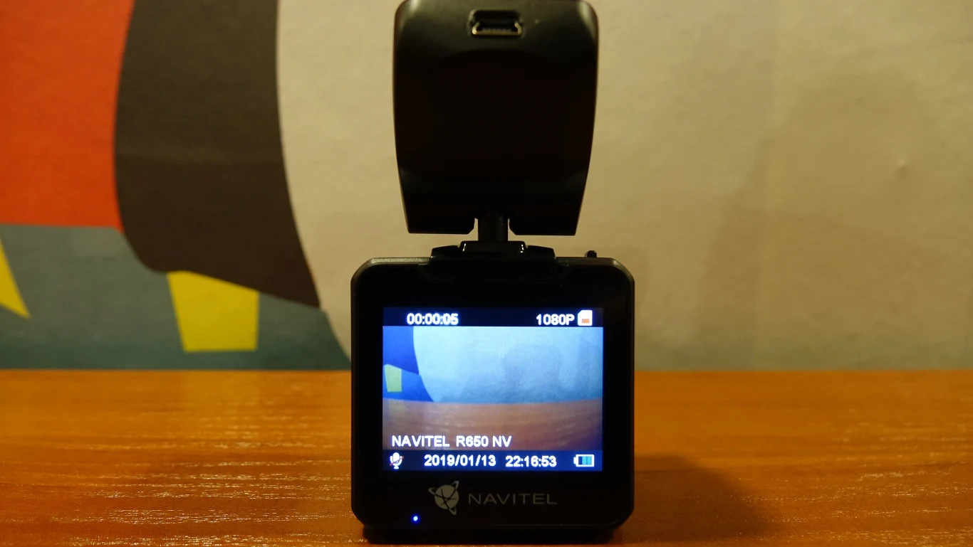 Navitel R650NV 