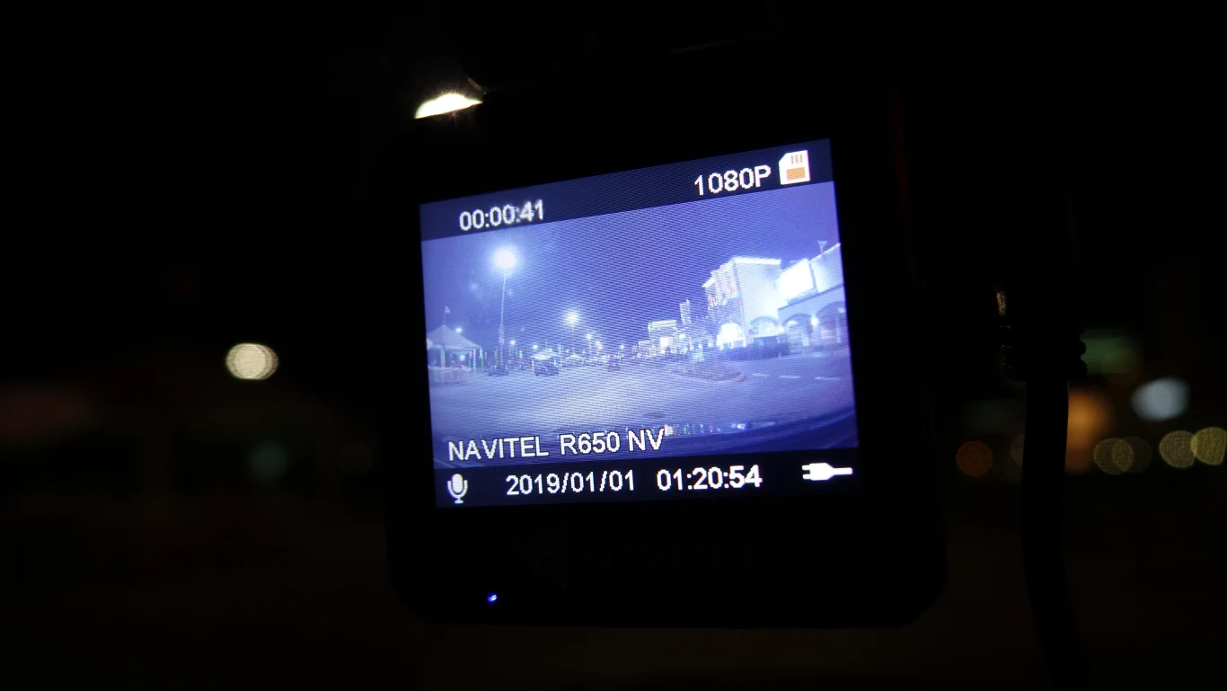 Navitel R650NV 