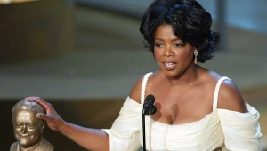 Oprah Winfrey na rozdaniu nagród Emmy w Los Angeles (2002)