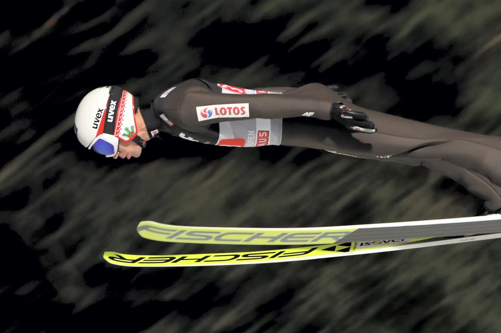 Kamil Stoch podczas zawodów w Bischofshofen Kamil Stoch podczas zawodów w Bischofshofen