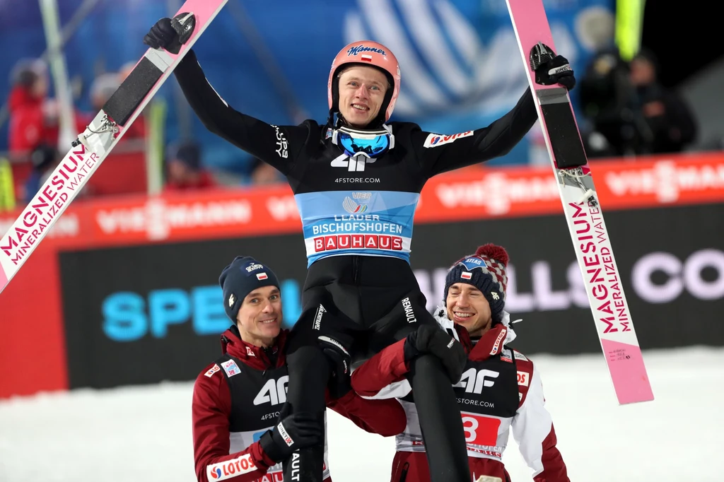 Dawid Kubacki wygrał zawody w Bischofshofen i 68. edycję Turnieju Czterech Skoczni Dawid Kubacki wygrał zawody w Bischofshofen i 68. edycję Turnieju Czterech Skoczni