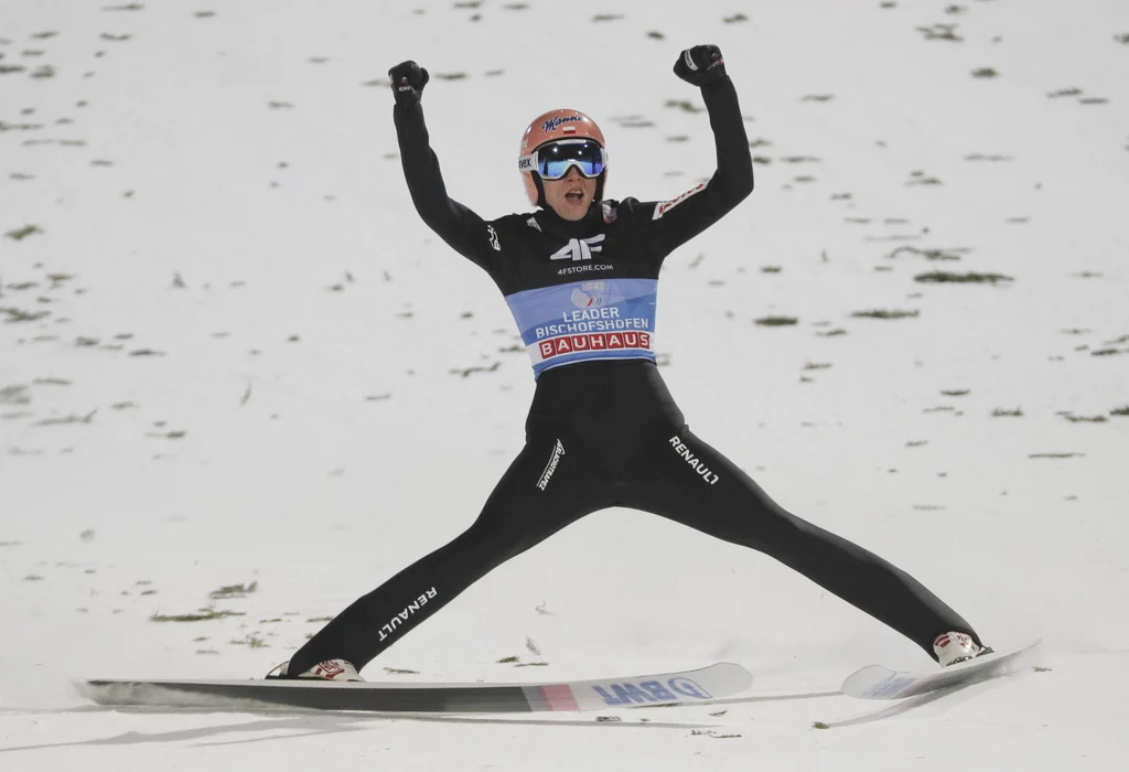 Dawid Kubacki wygrał zawody w Bischofshofen i 68. edycję Turnieju Czterech Skoczni Dawid Kubacki wygrał zawody w Bischofshofen i 68. edycję Turnieju Czterech Skoczni