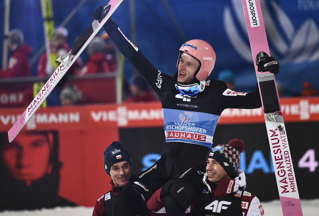 Dawid Kubacki wygrał zawody w Bischofshofen i 68. edycję Turnieju Czterech Skoczni Dawid Kubacki wygrał zawody w Bischofshofen i 68. edycję Turnieju Czterech Skoczni