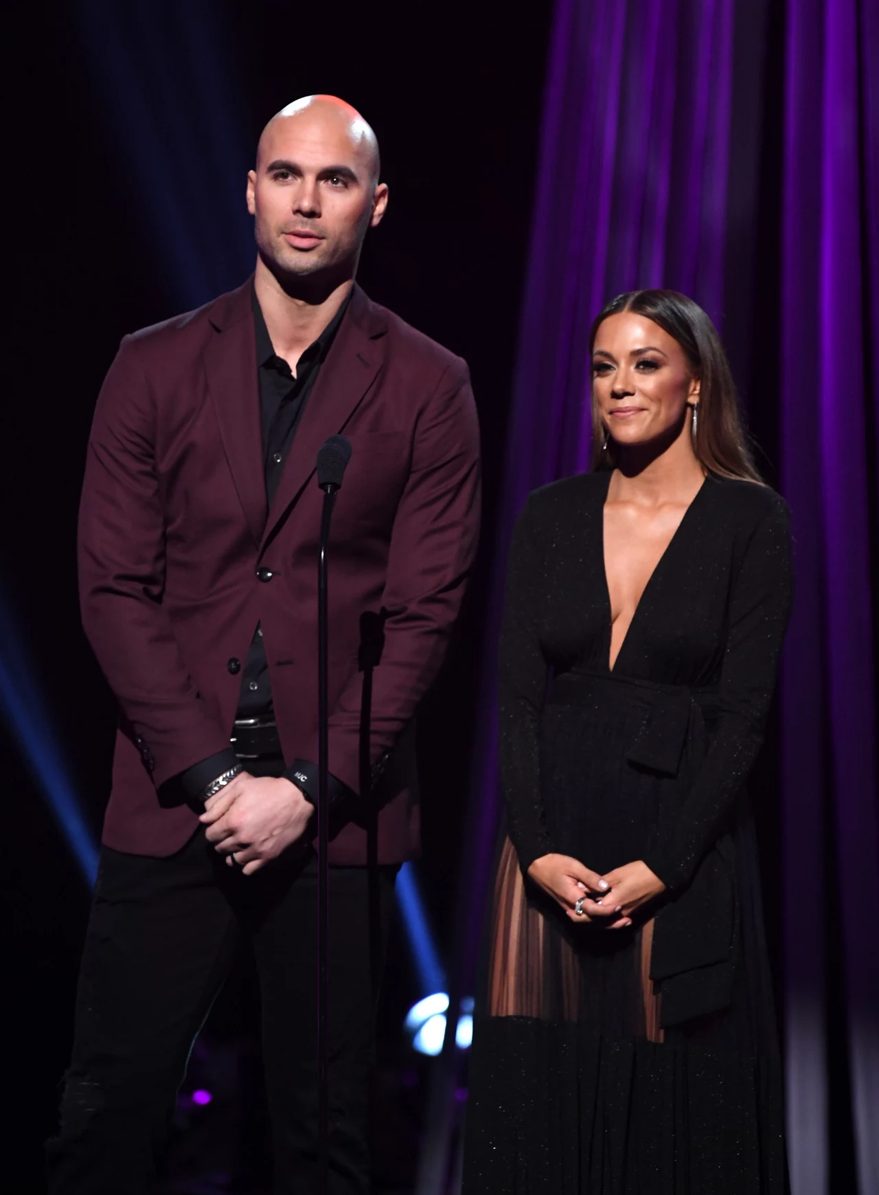 Jana Kramer i jej mąż Mike Caussin Jana Kramer i jej mąż Mike Caussin