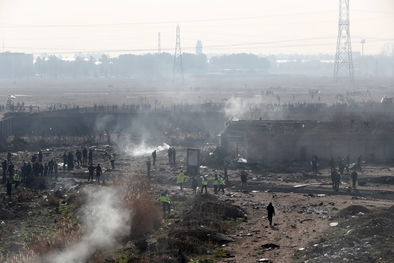 Szczątki ukraińskiego samolotu, który rozbił się w Teheranie