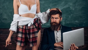 Młodzi ludzie coraz częściej wolą granie od seksu