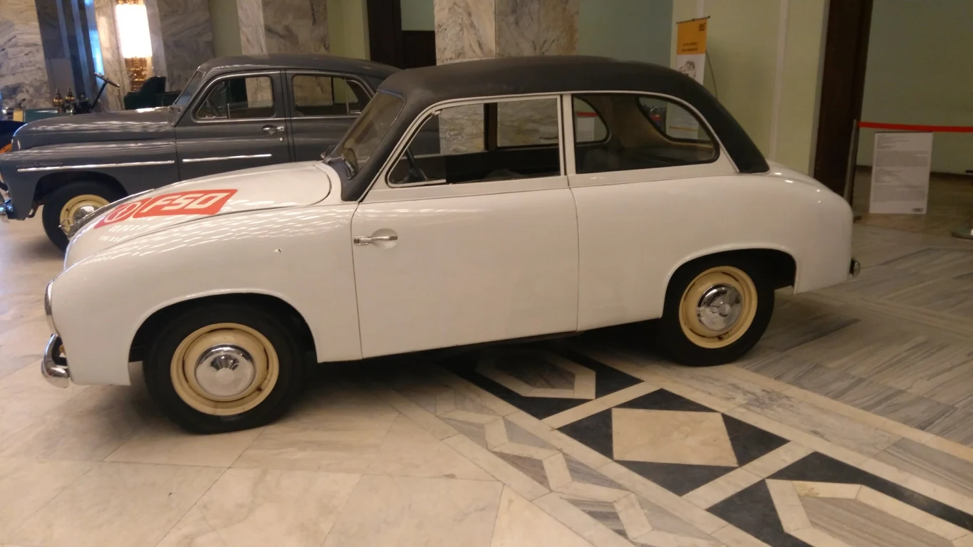 Syrena 100