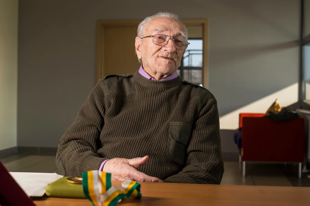 Trener Stefan Żywotko wkroczył do ekskluzywnego grona 100-latków Trener Stefan Żywotko wkroczył do ekskluzywnego grona 100-latków