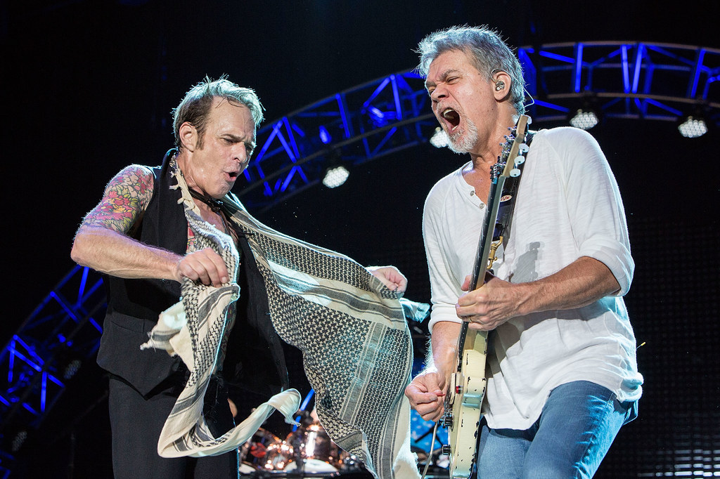 David Lee Roth i Eddie Van Halen podczas koncertu Van Halen - wrzesień 2015 r.