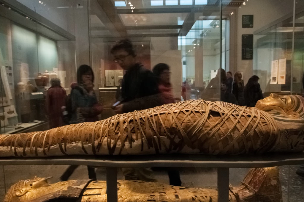 Mumie trafiające do brytyjskich muzeów skrywają wiele tajemnic. Na zdjęciu: jeden z eksponatów w londyńskim British Museum