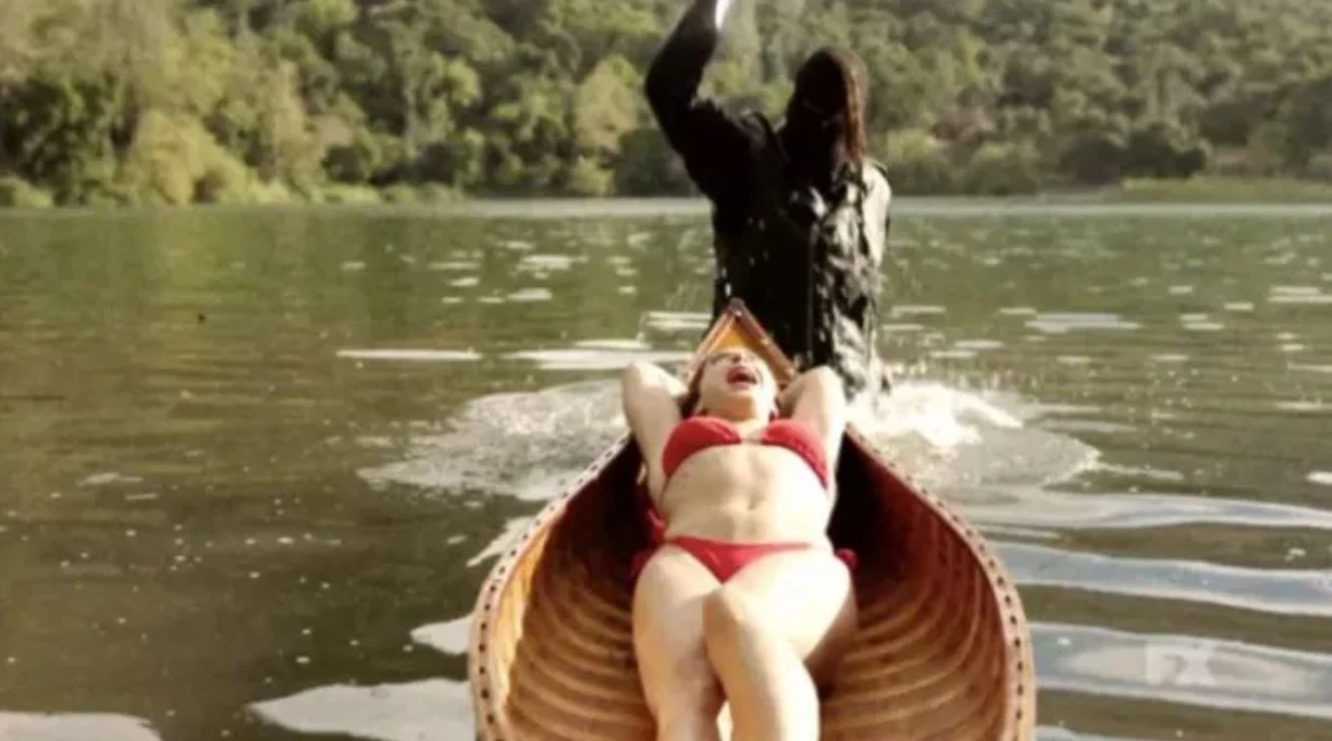 Scena z serialu "American Horror Story 1984"