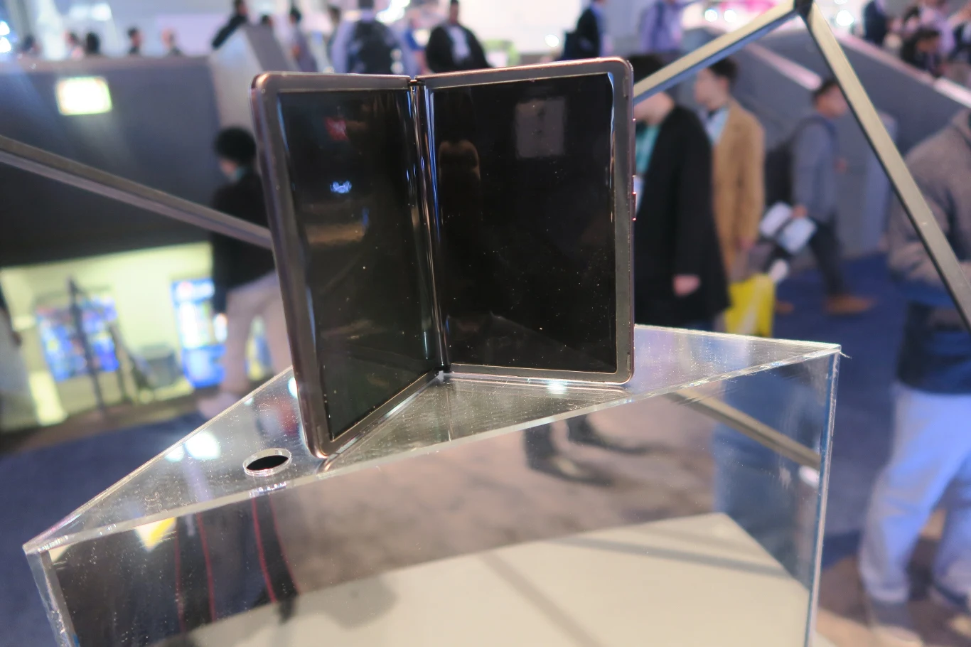 CES 2020 TCL