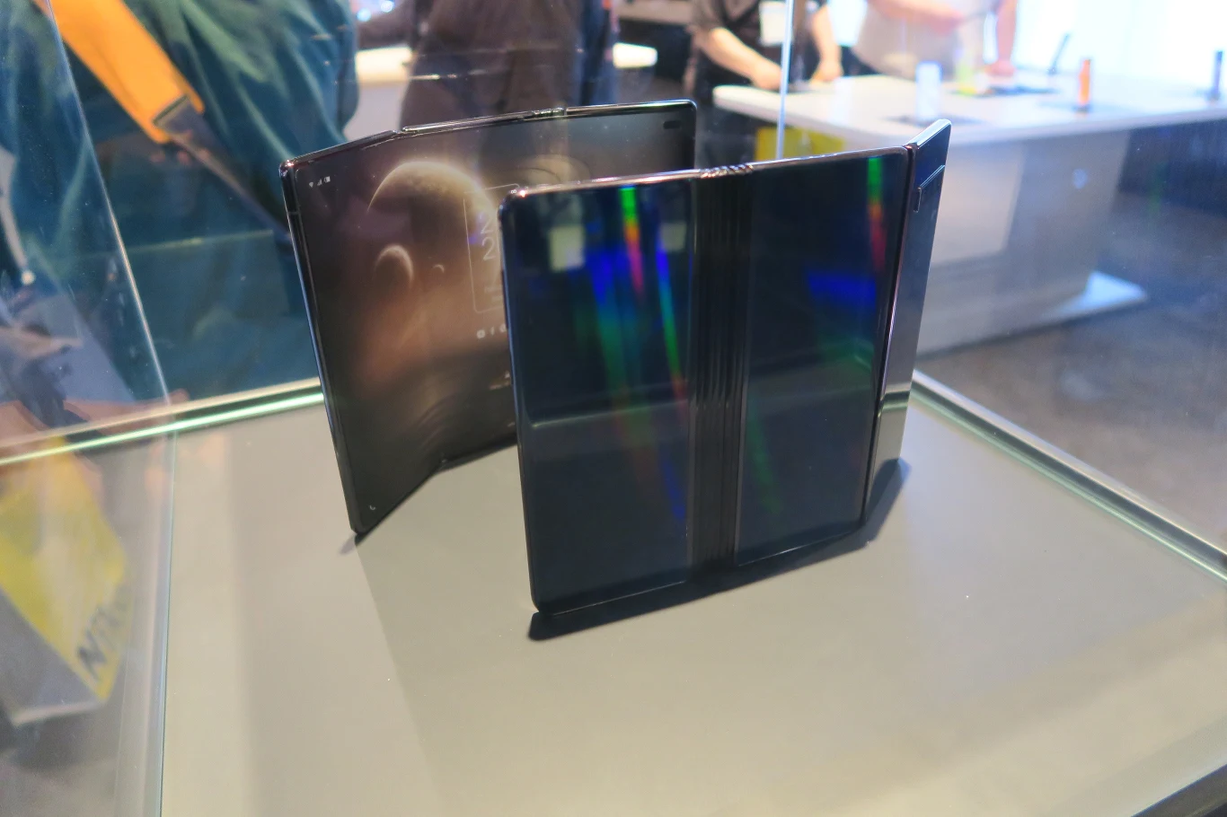 CES 2020 TCL