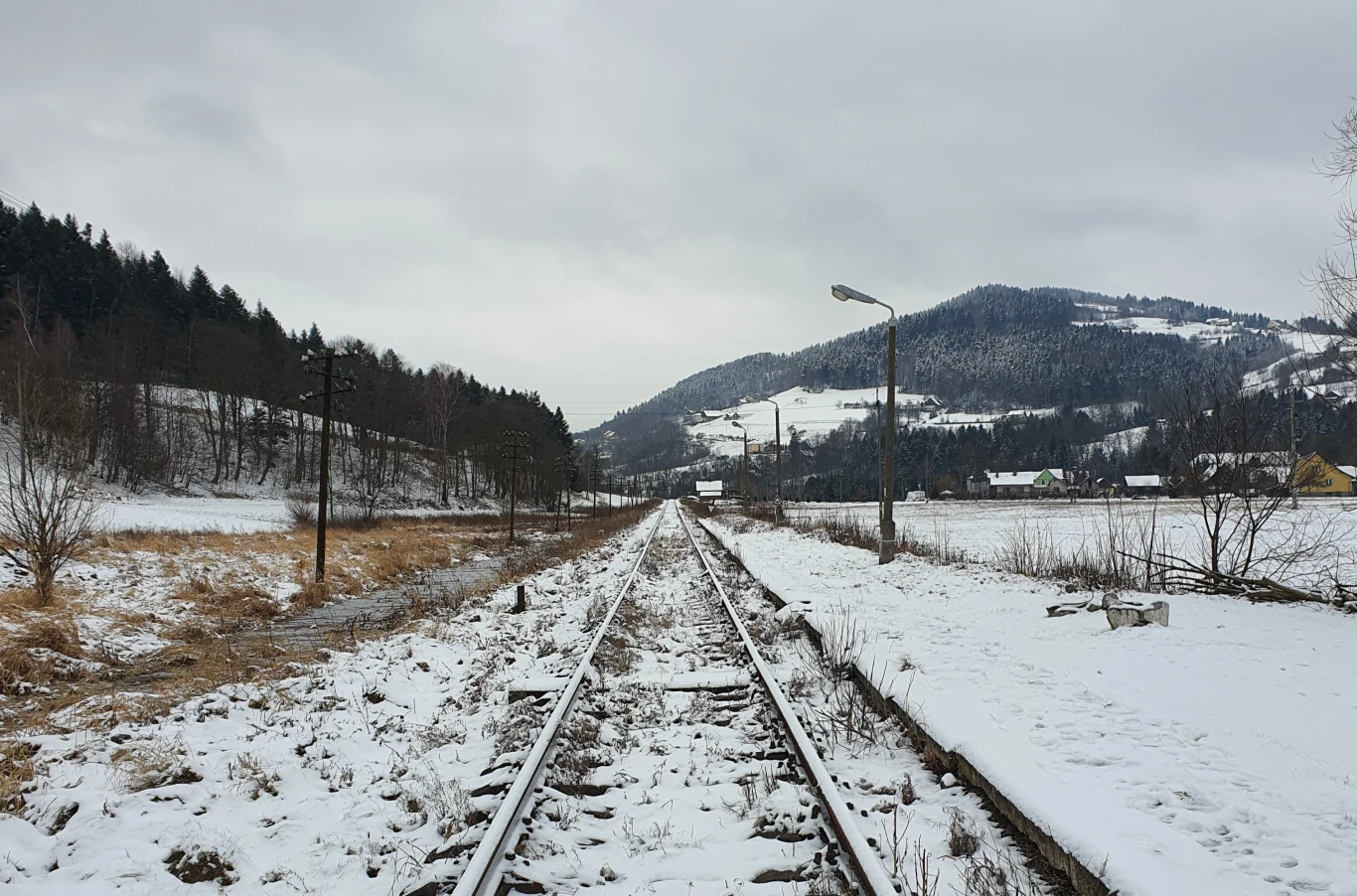 Zdjęcia wykonywane przy pomocy Note’a 10 są bardzo naturalne – aparat zatem spodoba się tym, którzy wolą cyfrowe zdjęcie jak najwierniej odzwierciedlające to, co fotografujemy. Bez zbyt inwazyjnego, cyfrowego retuszu i modyfikacji za którą stoi procesor (tak zwana „fotografia obliczeniowa”)