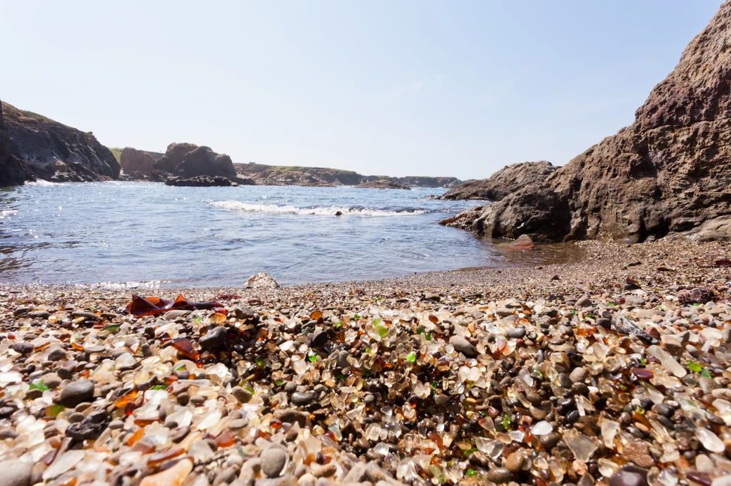 Szklana plaża w Fort Bragg, Kalifornia Szklana plaża w Fort Bragg, Kalifornia