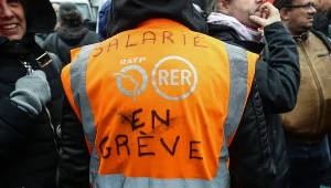 Nie chcą odchodzić później na emeryturę. Związki szykują "piekielny czwartek"