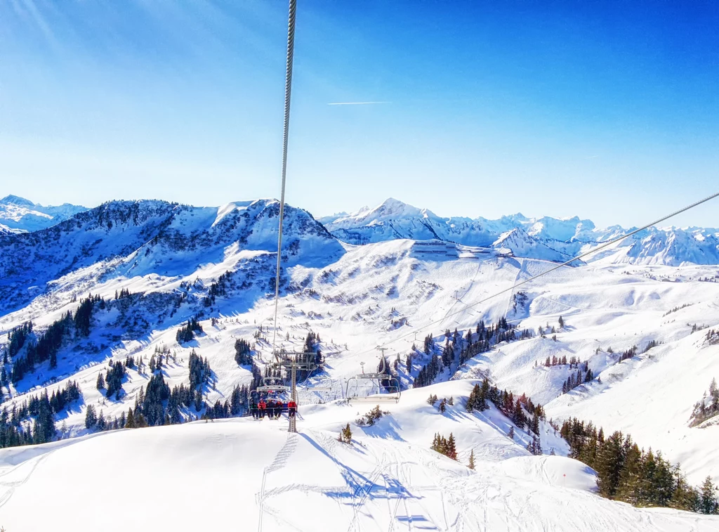 Montafon to dolina w austriackim kraju związkowym Vorarlberg, otoczona pasmami Verwallgruppe i Silvretta, niedaleko granicy ze Szwajcarią