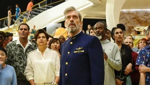 Hugh Laurie w serialu "Avenue 5"