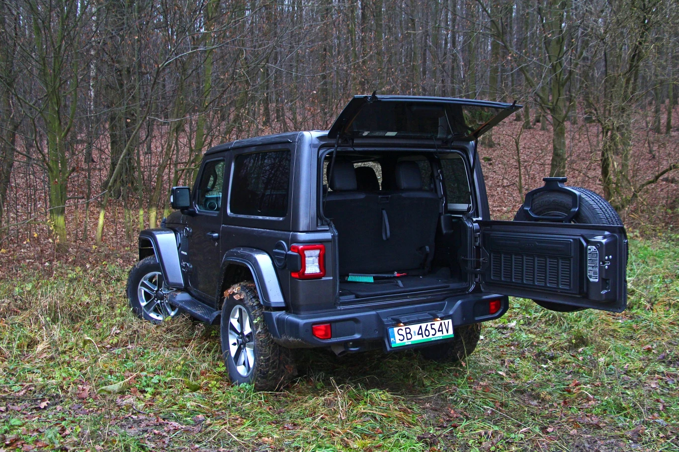Jeep Wrangler Sahara
