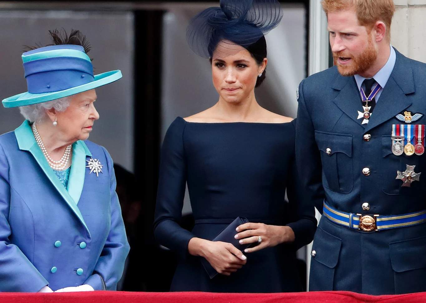 Królowa pozbawiła Meghan i Harry'ego tytułów? Królowa pozbawiła Meghan i Harry'ego tytułów?