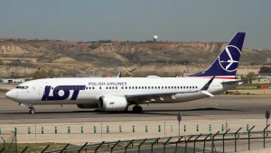 Boeing 737 MAX LOT na lotnisku w Madrycie. Fot. Fabrizio Gandolfo Archiwum Zuma Press