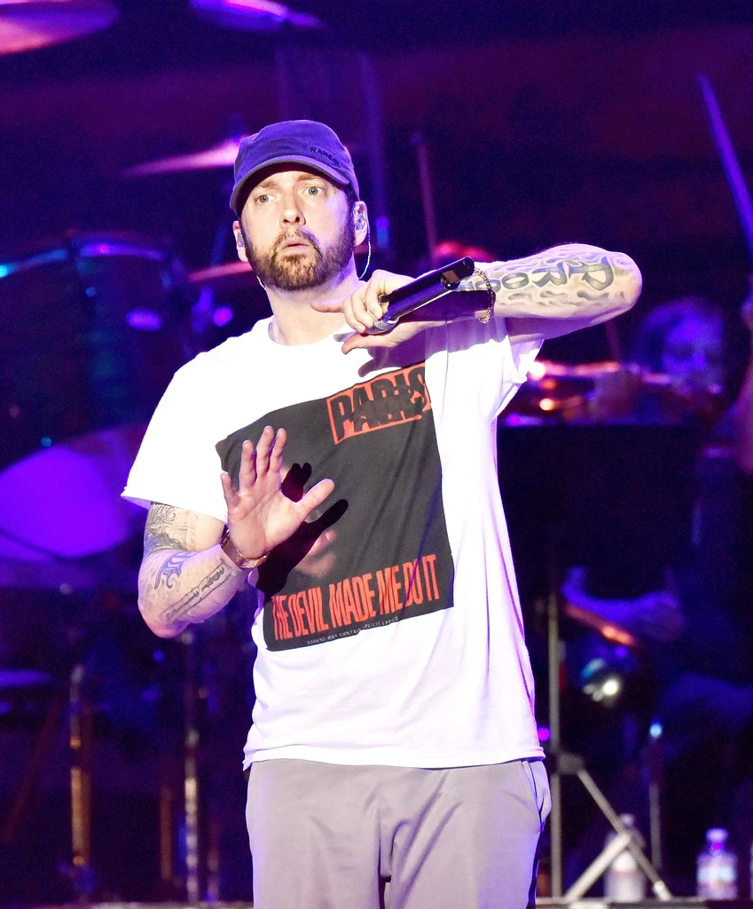 Eminem uznawany jest za jednego z najbardziej kontrowersyjnych muzyków