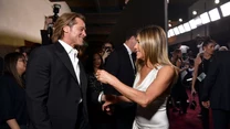 Podczas wczorajszego wieczoru Brad Pitt odebrał nagrodę dla najlepszego aktora drugoplanowego za rolę w filmie „Pewnego razu... w Hollywood". 

Na zdjęciu Jennifer Aniston i Brat Pitt podczas gali SAG.