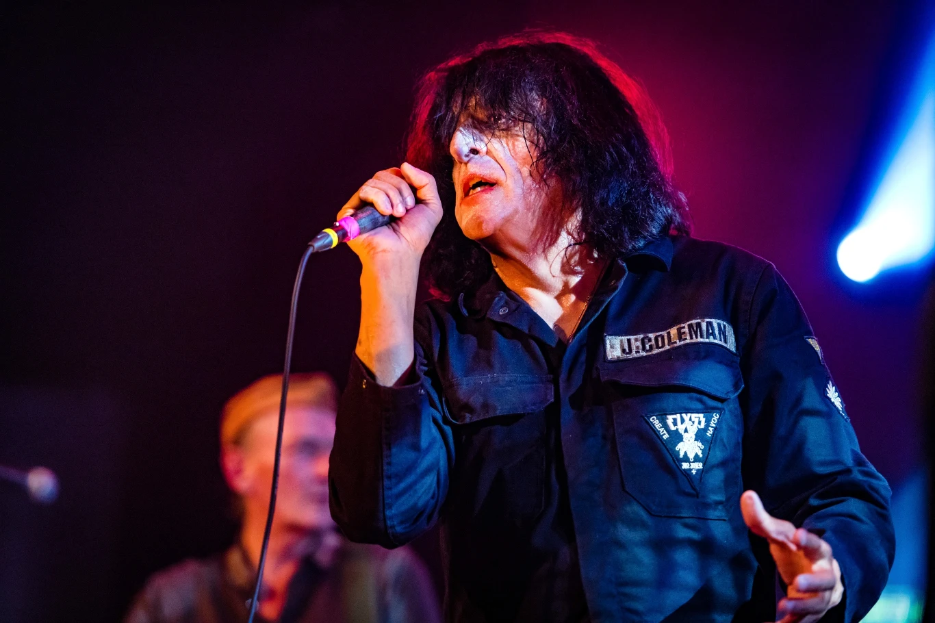 Jaz Coleman stoi na czele grupy Killing Joke Jaz Coleman stoi na czele grupy Killing Joke