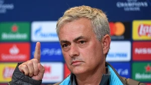 Jose Mourinho znów wróci do Premier League? Sensacyjne wieści z Anglii!