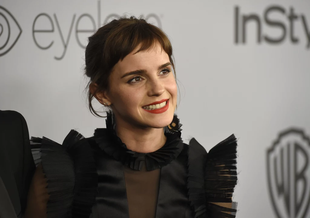 Emma Watson w grzywce "baby bangs"